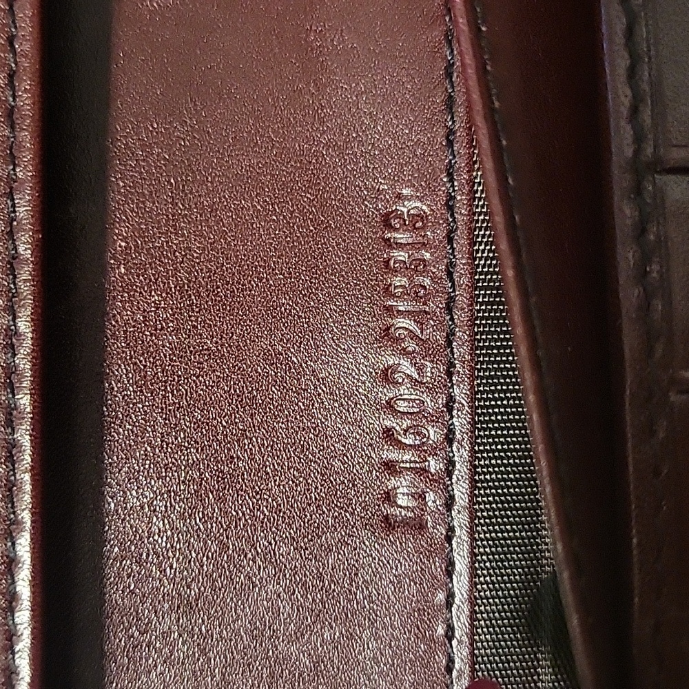 🚨GUCCI GG CANVAS HORSEBIT CLASP WALLET🚨 - Picture 9 of 12